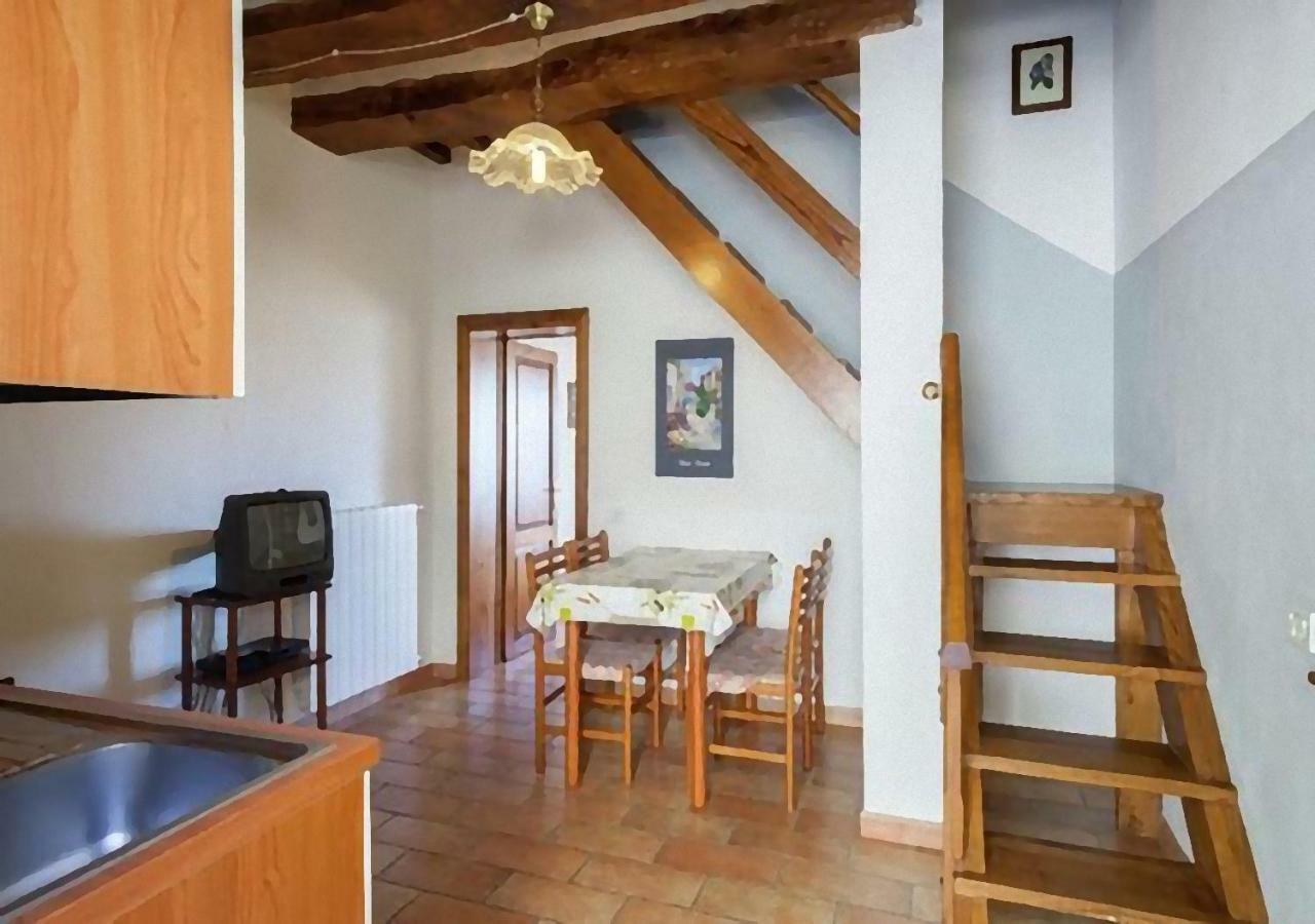 Lo Scricciolo Apartment Montecastelli Pisano Екстериор снимка